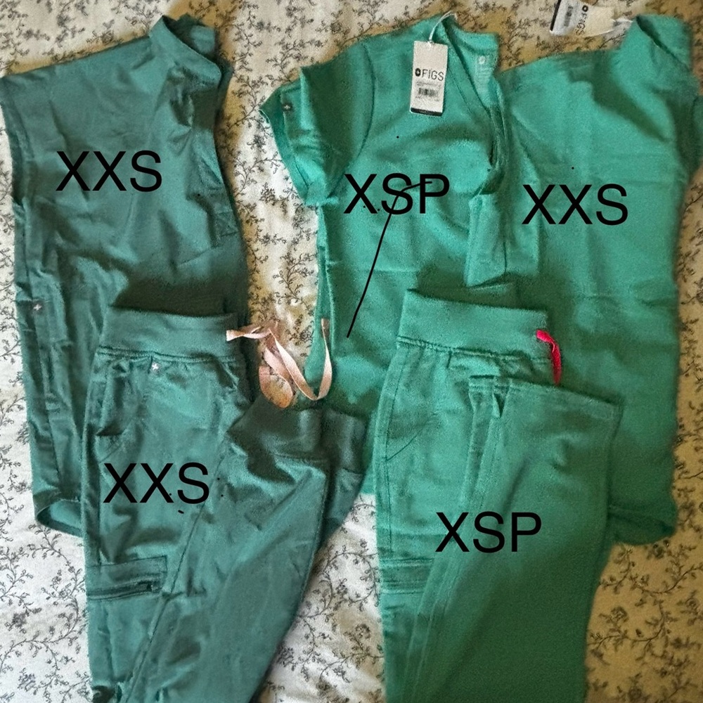 Figs Women's Green Scrub Set
